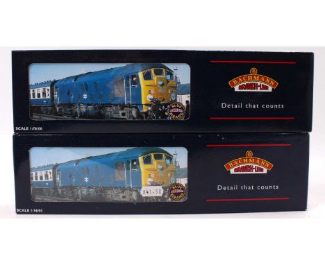 Bachmann Diesel Locomotive 00 Gauge Group, 2 examples to include 32-427 Class 24 Diesel D5085 BR Two Tone Green, and a No.32-