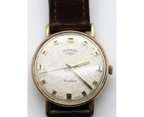 Gents 9ct gold 17 jewel Swiss movement Rotary wristwatch, D: 30 mm. P&amp;P Group 1 (£14+VAT for the first lot and £1+VAT for