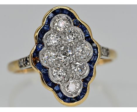 Art Déco Ring mit Altschliff-Diamanten, zus. ca. 1 ct und Saphire-Konturlinien, um 1925-3018 ct Gelbgold und Platin; Gesamtge