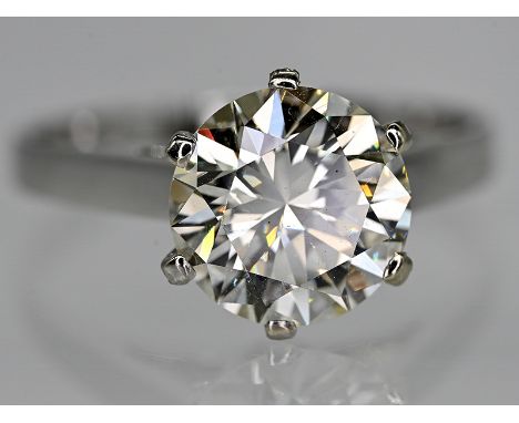 Prunkvoller Solitärring mit 1 Brillanten 2,80 ct, 90-er Jahre750/- Weißgold; Gesamtgewicht: ca. 3,8 g.; erhöhte 6-fache Krapp