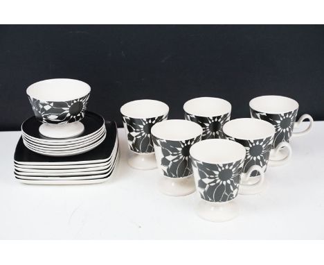 1960’s Carltonware ‘ Java flower ‘ part coffee set comprising six coffee cups, six saucers, six tea plates and sugar bowl 