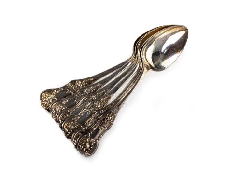 SET OF SIX VICTORIAN SILVER DESSERT SPOONS, ALEXANDER LUCAS, GLASGOW 1846 king's patterneach 14cm longQty: 121gCondition gene