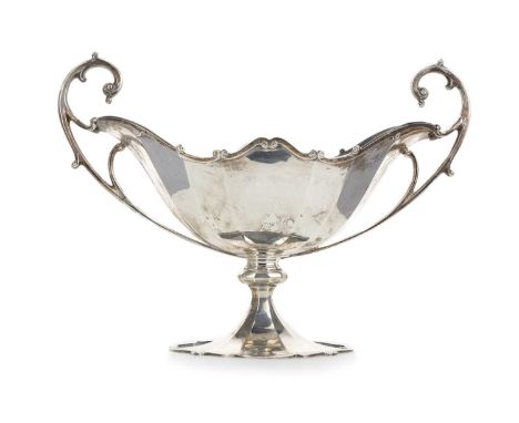 GEORGE V SILVER CENTREPIECE BOWL, ROBERT SORLEY, GLASGOW MARKS  the faceted oval bowl with scalloped scroll cast rim, twin sc