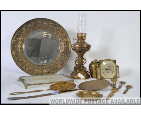 An original vintage Liptons British Empire Exhibition 1925 brass tea caddy, along with a collection of other brasswares.  H48