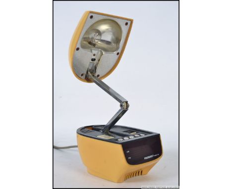 An original vintage President Timelite 1970's retro clock radio and lamp combo bedside unit. Tested by the vendor, and is app