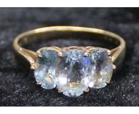 9ct gold 3 stone aquamarine dress ring, size R, 2.56g&nbsp;