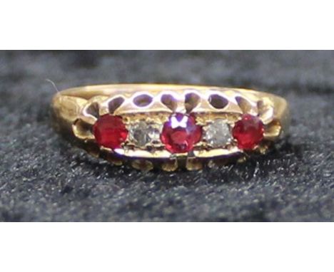 18ct gold ruby &amp; diamond ring, size J / K, 2.17g