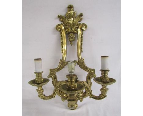 Heavy 3 branch brass hall wall light&nbsp;
