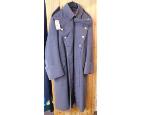 British EIIR Army Officers Colonels or  Brigadiers Grey Ceremonial Greatcoat, in excellent condition