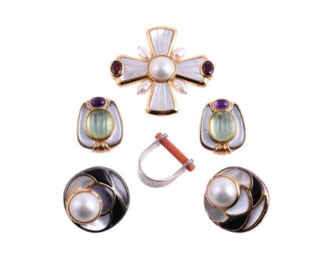 
	
		Y&nbsp;KAI-YIN LO, TWO PAIRS OF EAR CLIPS AND A BROOCH
		The first pair of ear clips with mabé pearls with a shaped moth