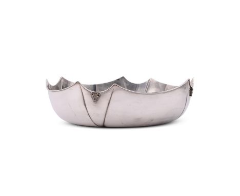 
	
		AN ITALIAN SILVER COLOURED SHAPED CIRCULAR BOWL
		FIRENZE POST 1968, .800 STANDARD
		With applied foliage at intervals
	