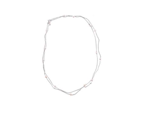 
	
		AN BELCHER LINK CHAIN WITH PEARL SPACERS
		The belcher links with pearl spacers, with ring bolt clasp
		Size/dimensions: