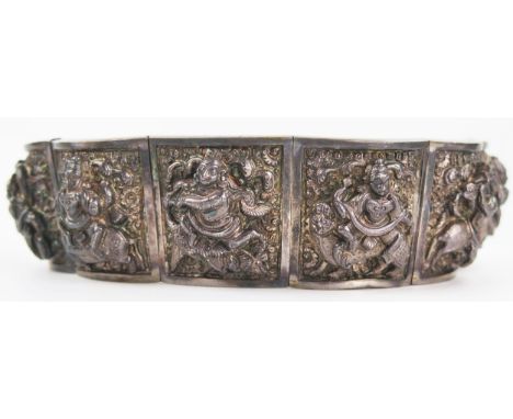 19th Century Indian Unmarked Silver Bangle decorated with Hindu figures, 35mm wide, 85g 