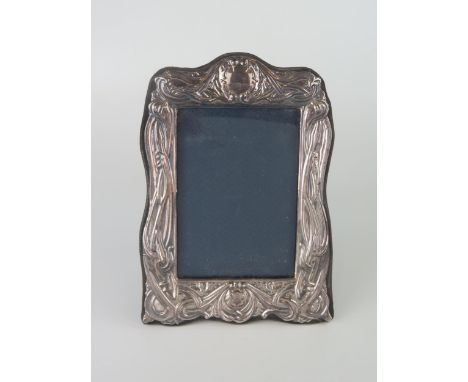 Modern Art Nouveau Style Silver Easel Back Photograph Frame, 5.5x4" aperture 