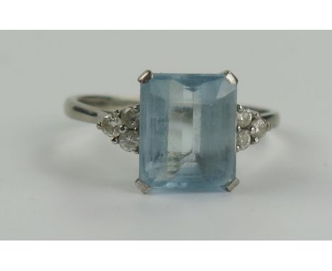 18ct White Gold, Aqua Marine and Diamond Ring, 11x9mm head, size V, 4.4g 