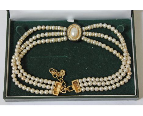 A vintage Christian Dior simulated pearl necklace, length 32cm.