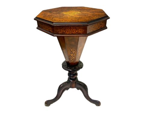 Tavolinetto octagonal work, nineteenth century. burr walnut inlaid floor with light woods, inlays on the sides, carved wood f