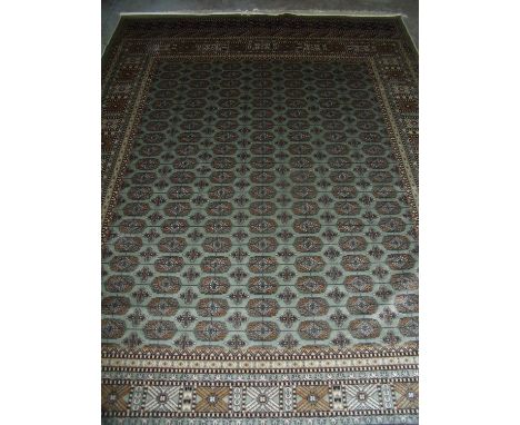 Green ground Bokhara carpet (280cm x 200cm) 