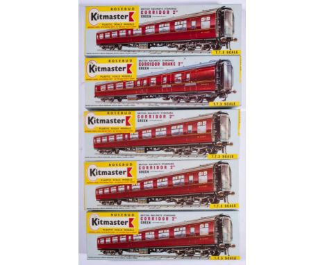 Rosebud 'Kitmaster'. A group of four OO/H0 (TT3) scale plastic kits 'British Rail Standard Corridor 2nd, Green': and one 'Cor