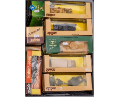 Solido. A boxed group of military vehicles: including No .6077 Sherman Bulldozer and others. 