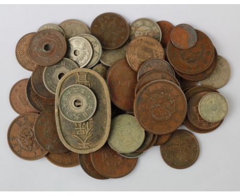 Japan (52) 19th-20thC assortment, mixed grade, silver noted.