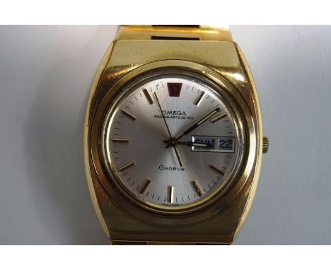 Omega Megaquartz 32khz, a gentleman's gold plated bracelet watch, the round white dial with black gilt batons, luminous hands