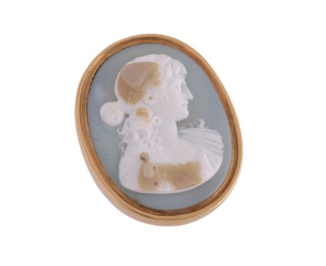  An early 19th Century hardstone cameo ring by Giovanni Battista Dorelli, circa 1810, the oval cameo carved to depict the pro