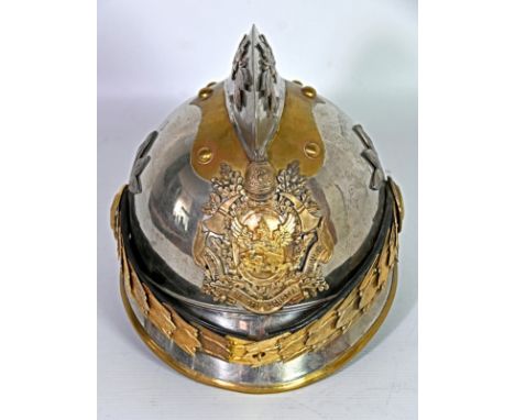 FEUERWEHRIANA  Baden: Helm wohl eines Feuerwehrkommandanten. Metallglocke, Vorder- und Rückenschirm mit Messingeinfassung, au