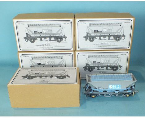 O gauge, five Skytrex kit models: SMR302, CDA Hopper Wagons ECC, all boxed, (5).