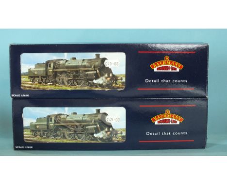 Bachmann OO gauge, two BR Standard Class 4MT 4-6-0 locomotives, 31-102A and 31-105A, both boxed, (2).