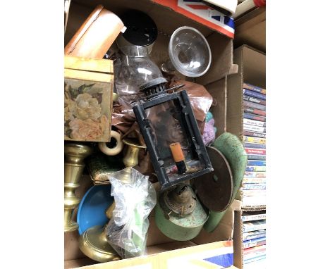 A mixed box including brass candlesticks, old parafin lamp, boxes, etc 