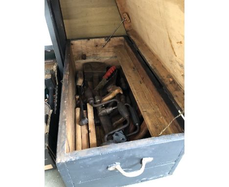 A joiners tool box with tools 