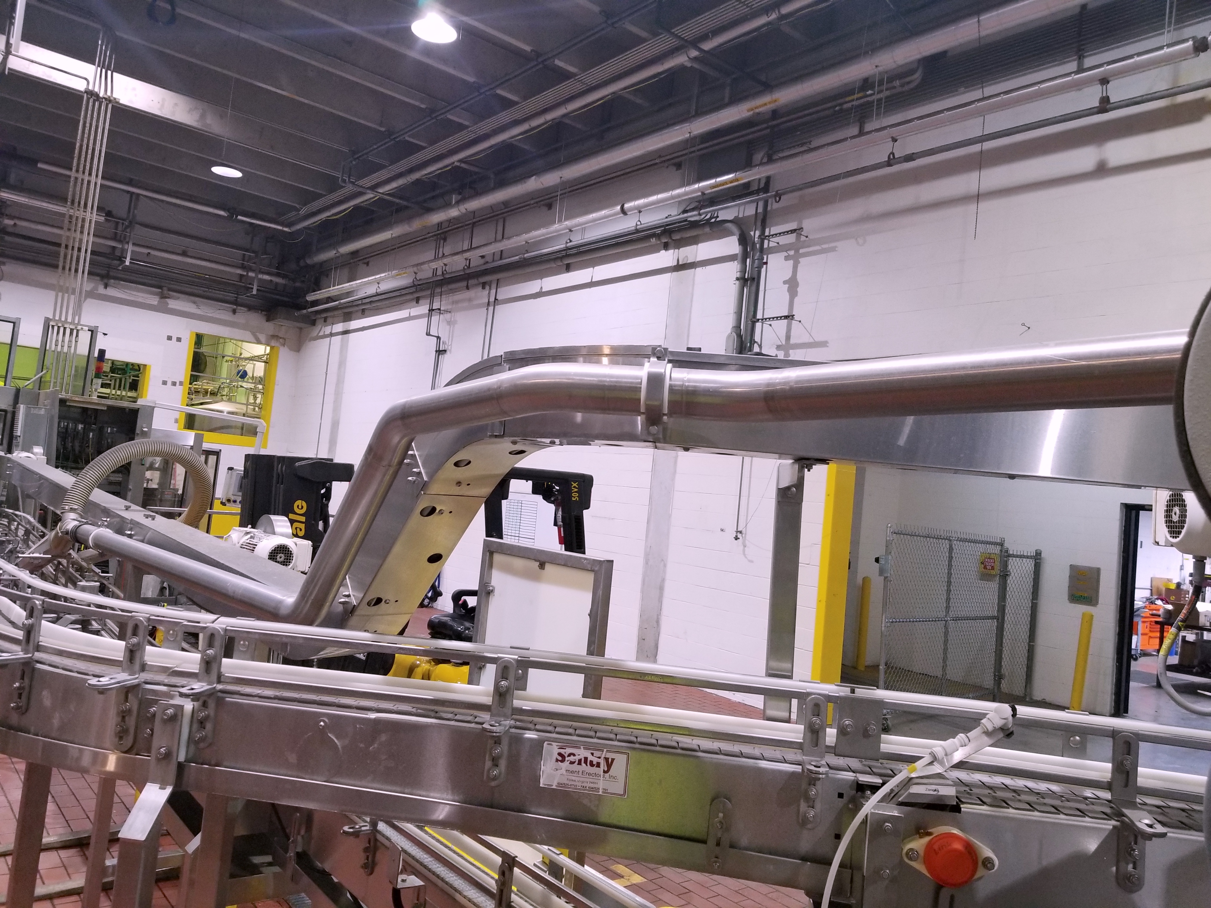 (2) 24" Air Knives inside enclosure, (2) 30" Air Knives mounted on