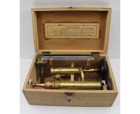 AN EARLY TO MID 20TH CENTURY FRENCH VINYARD EBULLIOSCOPE by L.Levesques of Paris, in brass and copper on a cast iron stand, w