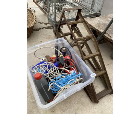 A PAIR OF METAL CAR RAMPS AND AN ASSORTMENT OF CAR ITEMS TO INCLUDE JUMP LEADS ETC 