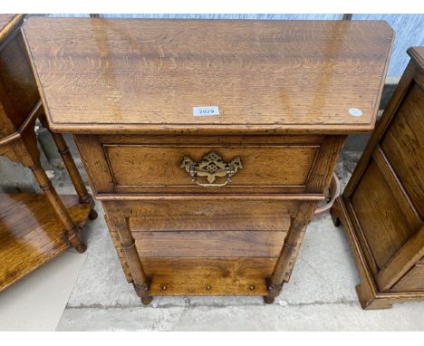 A GEORGE III STYLE LIGHT OAK SIDE-TABLE WITH SINGLE DRAWER, ON OPEN BASE, 30" WIDE 