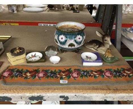 AN ITALIAN MAJOLICA STYLE PLANTER, WADE DOG IN BASKET AND PIPE HOLDER, MIDWINTER FAUN, WEDGWOOD, ETC 