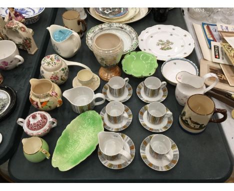 A QUANTITY OF CERAMICS INCLUDING MIDWINTER CUPS AND SAUCERS, SADLER GINGER JAR, ROYAL WINTON COPELAND 'CHELSEA', SPODE, ETC 