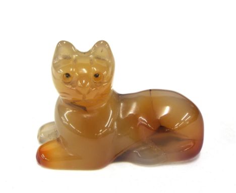 Chinese mutton fat jade figure of a recumbent cat, 2" long