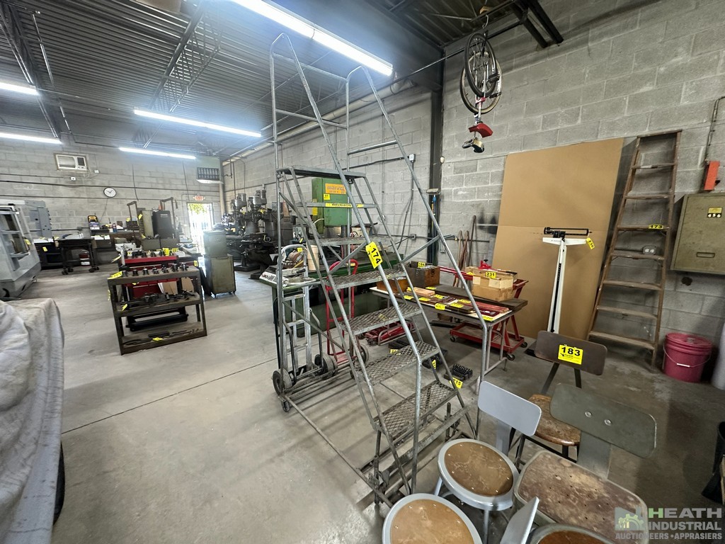 Lot 174
