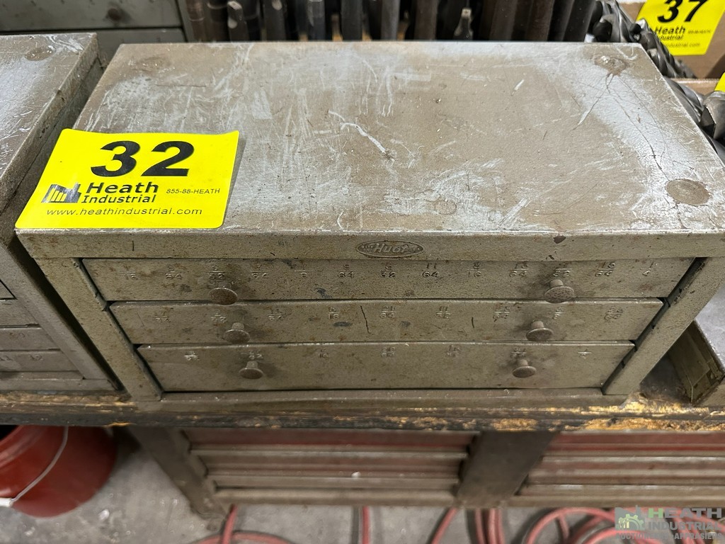 Lot 32