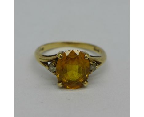 A 9ct gold, yellow and white stone ring, 2.9g, N