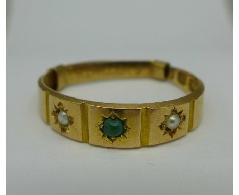 A 15ct gold, pearl and turquoise ring, Birmingham 1900, 1.8g, N