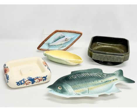 A collection of pottery. A large Irish Celtic Earthenware ashtray 21x21cm. Sylvac Corn bowl 23cm. A large Sylvac footed bowl 