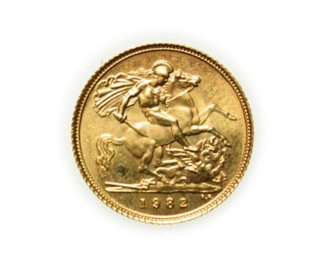 Elizabeth II, 1982 Half-Sovereign. Obv: Second portrait of Elizabeth II right, by engraver Arnold Machin. Rev: St. George and