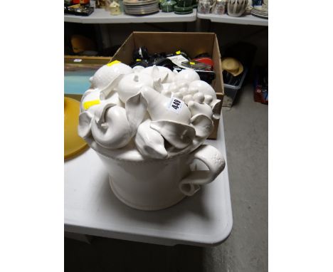 An India Jane of London ceramic twin-handled vase of fruit