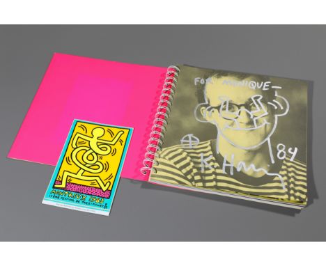 Keith Haring, Katalog mit Zeichnung und Aufkleber, beide signiertKeith Haring, (1958-1990)Tony Shafrazi Gallery, New York1983