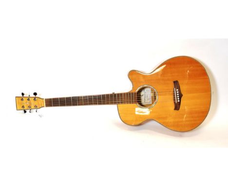 Tanglewood Electro Acoustic Guitar Evolution TSF CE XFM no.KH120434034, rosewood and maple construction, single cut away, wit