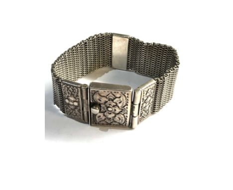 Vintage Silver bracelet 71g measures approx 2.8cm wide 