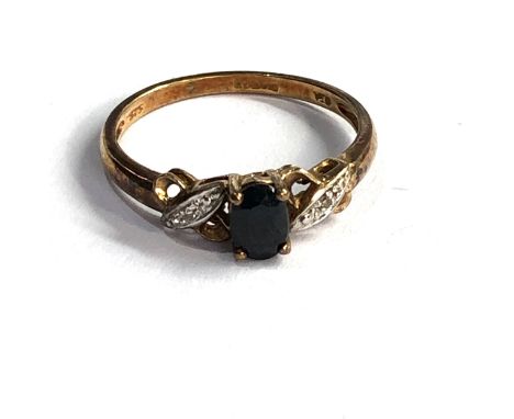 9ct gold Sapphire &amp; Diamond dress ring (1.8g) 